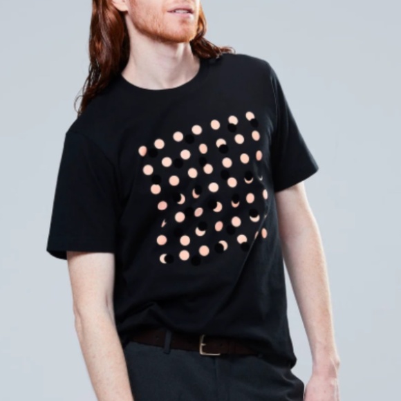 NWT Dusen Dusen x UNIQLO - Felt Circle Geometric Graphic T-Shirt Small - Picture 1 of 2